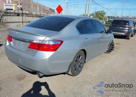 2014 Honda Accord Sport z USA, uszkodzony, nr VIN 1HGCR2F56EA083261